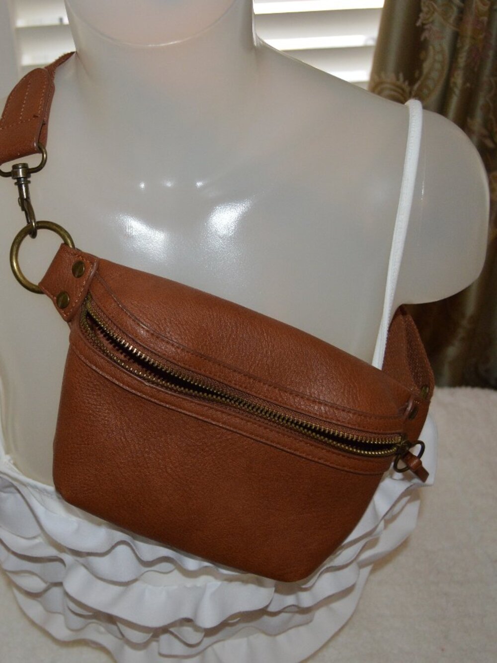 2 fanny or crossbody bags